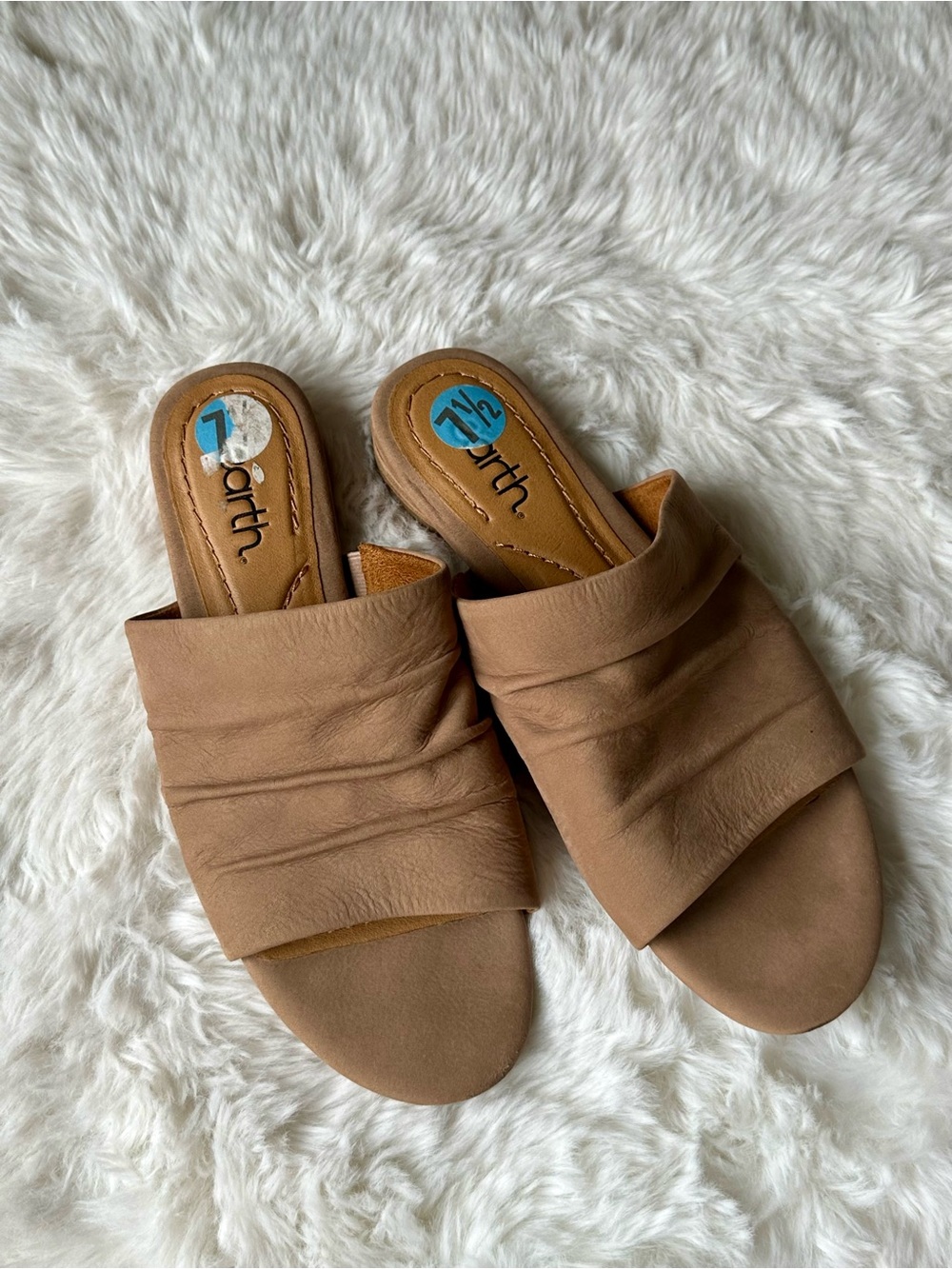 Earth Taupe Ruched Leather Slide Shoes Mules 7 7.5